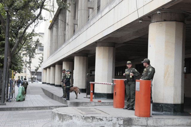 El Gobierno nacional refuerza la seguridad de la Corte Suprema ante alerta de atentado.