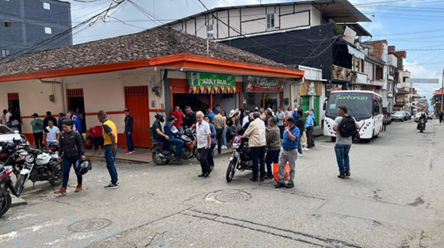 La fiesta continuó en el Azul y Rojo Foto | Albeiro Rudas | LA PATRIA