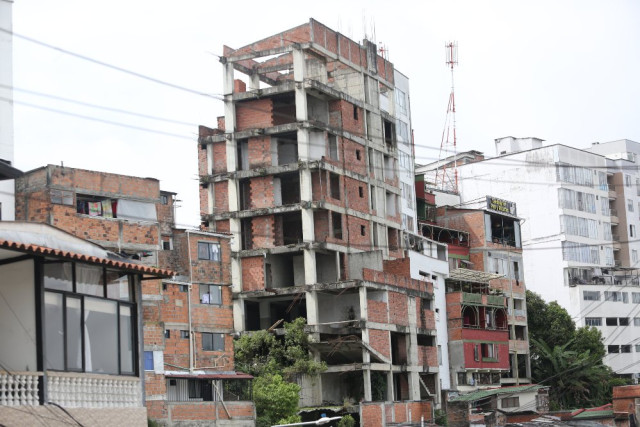 edificios abandonados en Manizales