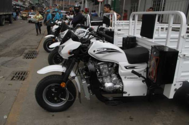 Foto | Archivo | LA PATRIA  Estos eran algunos de los motocarros que entregó la Alcaldía a los carretilleros en el 2013.