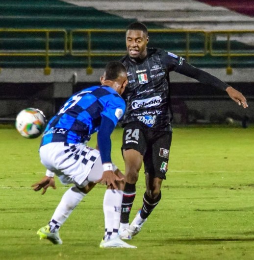 Once Caldas