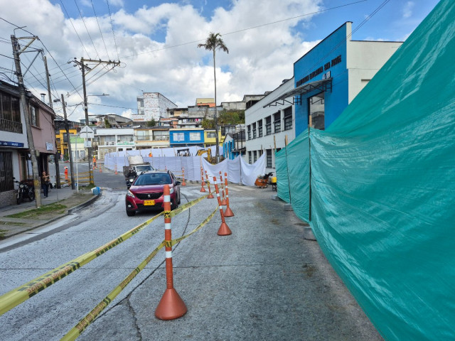 Video: la demolición de un parque en Manizales, punto de partida de la construcción de un bulevar comercial