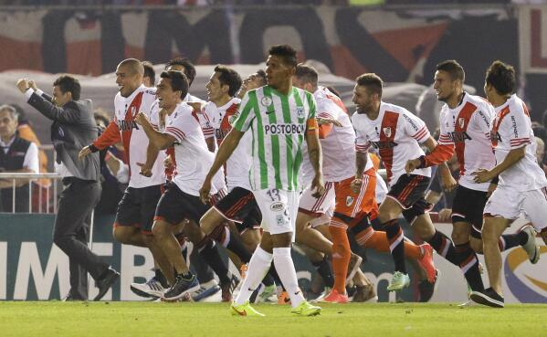 Atlético Nacional tiene tres subcampeonatos de la Copa Sudamericana. En la foto, la caída en la final ante River Plate en el 2014.