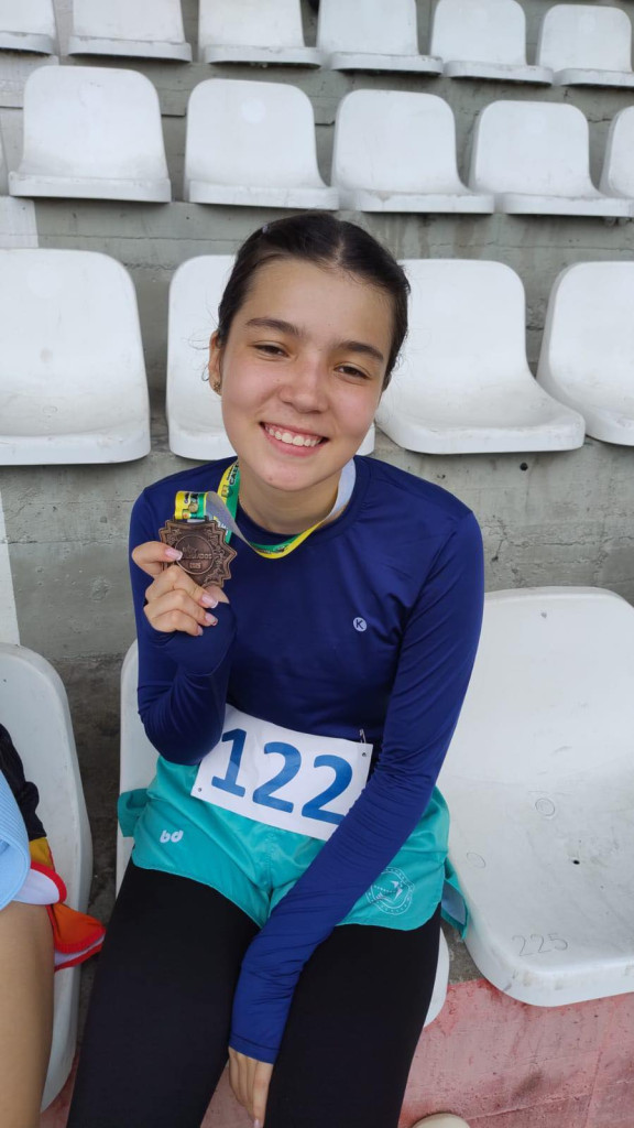 Felicitaciones a María José