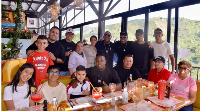 Dayro Moreno y familia