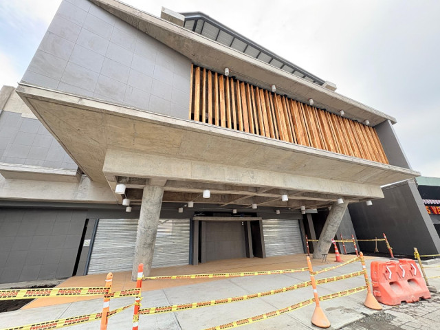 Video: destapan la fachada de la estación El Cable, la nueva línea del cable aéreo se acerca a Manizales 53 góndolas se tienen a disposición de la línea 3 del cable aéreo para transportar pasajeros. En la foto, la estación El Cable.