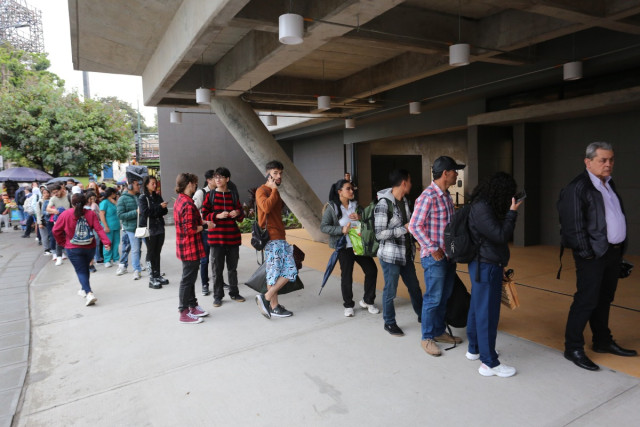 Cifras por las nubes, se dispara el uso de cable aéreo en Manizales: vea el mapa de las 3 líneas en la ciudad La estación El Cable suma dos días consecutivos con filas de pasajeros que se dirigían a Universidades, Fátima o Los Cámbulos y de ciudadanos que deseaban estrenar la obra.