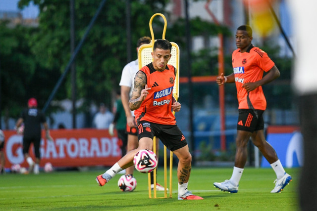 ¿Mantendrá el invicto?: Colombia tiene una racha de 9 partidos sin perder con Venezuela, Lorenzo haría cambios Kevin Castaño vuelve a estar disponible ante Venezuela, tras una suspensión por acumular tarjetas amarillas.