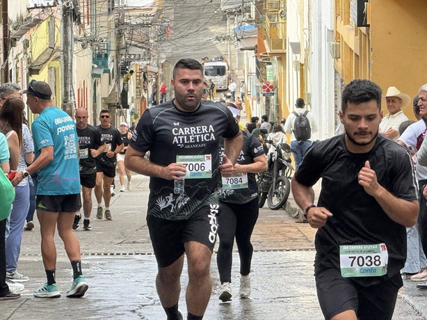 El alcalde lideró la carrera
