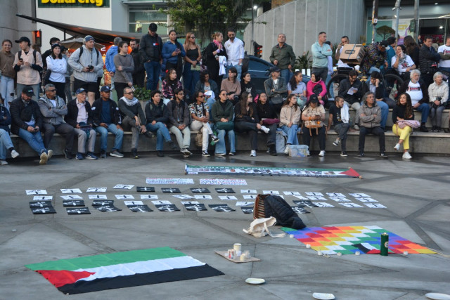 Encuentro cultural en El Cable en solidaridas con el pueblo palestino.