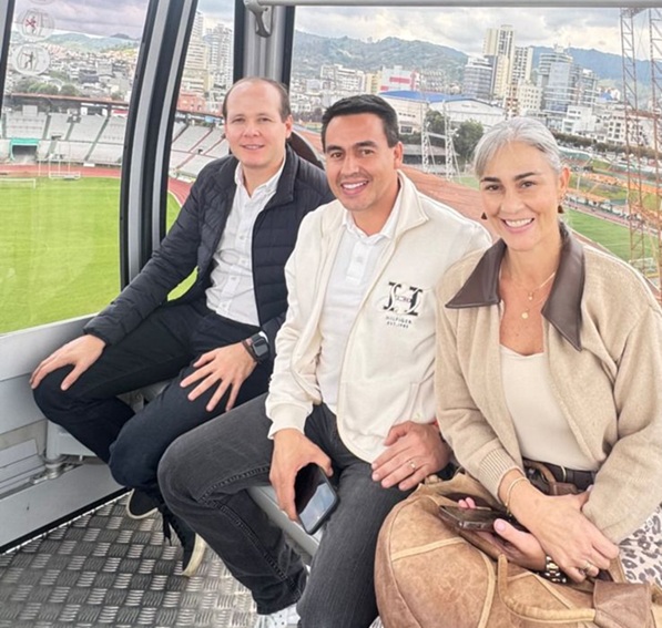 Recorrido en el cable con Maya