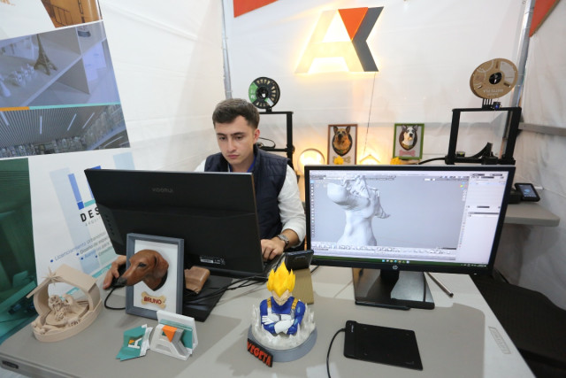 Recuerdos en 3 dimensiones: un negocio en Manizales inmortaliza momentos especiales, el arte de imprimir en 3D