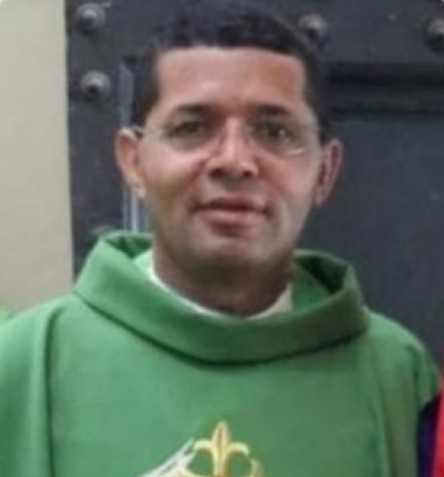 Sacerdote José Martín Serna Jurado