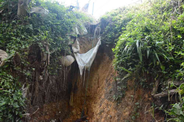 En la vereda Tejares piden arreglar el camino que ha sufrido socavación por las aguas lluvias