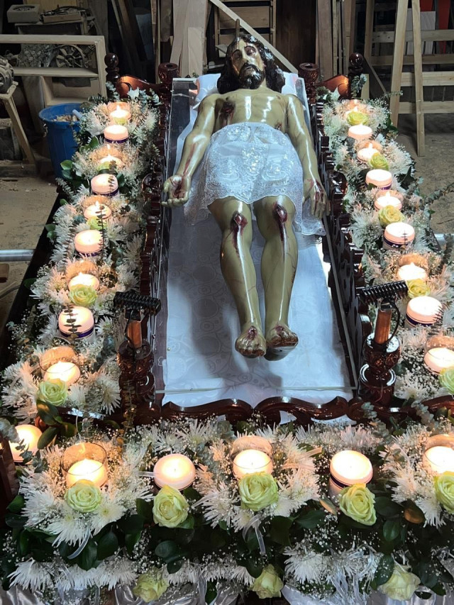 Los Motoristas de Riosucio no solo llevan sus estandartes, las imágenes religiosas y el anda, también transportan su fe durante las procesiones.