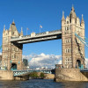 Tower Bridge es un punto emblemático del centro de Londres.