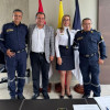 El secretario de Gobierno de Caldas, Jorge Andrés Gómez, y los comandantes de bomberos de Anserma, Carlos Alberto Castrillón; de Riosucio, Óscar Fernando Mejía, y la directora nacional de Bomberos, Lourdes del Socorro Peña.