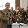 Fotografía de archivo fechada el 24 de octubre de 2023 que muestra al ministro del Interior de Colombia, Luis Fernando Velasco, durante una rueda de prensa en Bogotá.