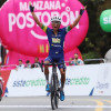 La celebración de Yesid Pira al conquistar el Alto de Minas en la octava etapa de la Vuelta a Colombia.