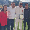 Dayro El alcalde Jonier Ramírez, al ver la acogida que tiene Dayro Moreno entre los asistentes al Polideportivo, le prometió un homenaje que pase de generación en generación.