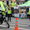 En el evento, los asistentes presenciaron exhibiciones de pericia y destreza en la conducción.