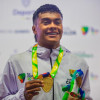 El manizaleño Tomás Escobar Bañol, en el podio de los I Juegos Nacionales Juveniles. Es doble medallista de oro en las justas.