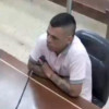 A Maicol David lo habían capturado recientemente por agredir a unos policías que lo requirieron por maltratar a un conductor de bus y negarse a pagar el pasaje.