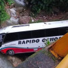 Este es el bus que se fue al abismo en la Autopista Medellín - Bogotá.