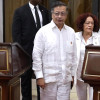 El presidente de Colombia, Gustavo Petro, a su llegada a villa d'accueil este viernes en Puerto Príncipe (Haití).