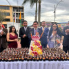  La comunidad se reunió en la Plaza Jorge Robledo para vivir un momento especial de celebración, c