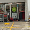 El ataque sicarial sucedió en la Avenida Sur con calle 22, en la entrada de un supermercado 