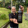 Foto I Cortesía Sena I LA PATRIA  William Bernal, creador de Mulera, durante el proceso de validación de su licor en el Laboratorio de Servicios Tecnológicos del Sena Caldas.