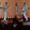 Shakira se presentó este sábado junto a la orquesta de salsa Grupo Niche, como parte de su gira 'Las mujeres ya no lloran World Tour', en Cali.