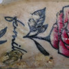 Uno de los tatuajes de la víctima.