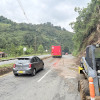 Un derrumbe bloqueó parcialmente el tránsito por la vía Panamericana, en Manizales. En el mismo sector hubo un derrumbe a inicios de marzo. Ya se despejó la ruta.