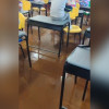 Imagen I tomada de vídeo cortesía para LA PATRIA  El agua inundó un salón y un corredor de la escuela en el occidente de Caldas 