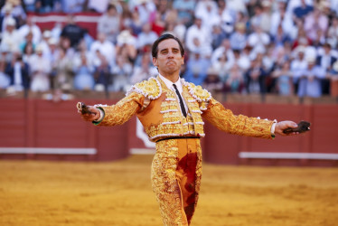 El matador español Juan Ortega entra en los carteles de la 71.ª Temporada Taurina de Manizales tras la salida por lesión del peruano Andrés Roca Rey. Actuará en el festival taurino y en la quinta corrida.
