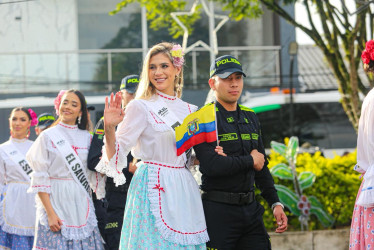 Las candidatas del Reinado Internacional del Café este jueves en Palestina (Caldas).