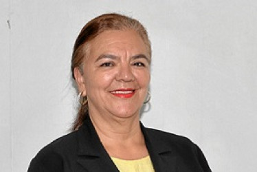 La Asamblea Departamental de Caldas otorgó a la salamineña María Alfenesis López la medalla Honor al Mérito, que se concede a las personas e instituciones más ilustres y ejemplares del departamento y la nación en reconocimiento a su altruismo, obra, trayectoria y labor destacada. Ella coordina la Red de Mujeres Emprendedoras de este municipio desde hace tres años e impacta positivamente la vida de las mujeres cabeza de familia, emprendedoras y afectadas por el Conflicto Armado. Hace 16 años es pastora de la