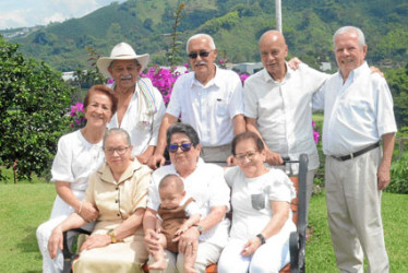 Celmira Gil Aguirre, Flor Elisa Cano, Luz Mery Loaiza, Samuel Guarín Giraldo y Francisca Edila Quiceno, José Silvio Ortiz Vélez, Orlando Posada Cuervo, José Conrado Giraldo y José Guarín Arango.