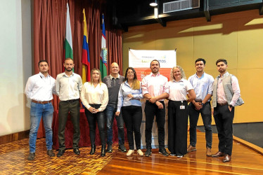 Foto | Cortesía | LA PATRIA Equipo base de Manizales Cómo Vamos y aliados del programa:Gabriel Alfonso Mogollón Rojas, Manuel Fernando García Pérez, Mariana Corredor Lucuara, Alejandro Marín Pineda, Margarita Laverde Galvis, Daniel Hurtado Cano, director de Manizales Cómo Vamos; Margarita María Maya Ortega, Mateo Becerra Restrepo y Santiago Molina Osorio.