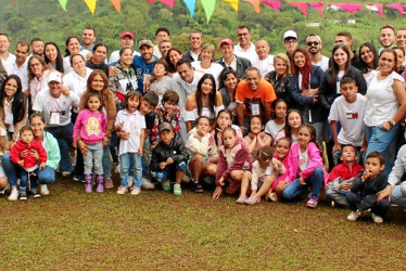 Foto | Lector | LA PATRIA La familia Toro Pérez se reunió en la finca Aguaviva para celebrar 75 años de historia donde cada generación ha dejado huella.