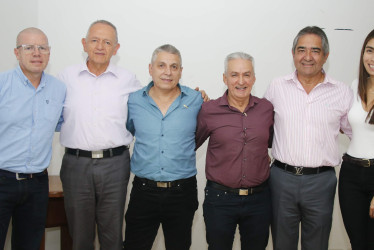 Jorge Hernán Ramírez, Fernando Cáceres, Rubén Darío Ocampo, Guillermo Barrera, Jorge Hernán Botero y Manuela Suárez.