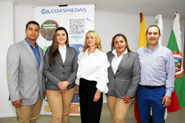 Fotos | Argemiro Idárraga | LA PATRIA Manuel Ospina Rodríguez, Angy Nataly Uribe Vela, Nubia Estella Villegas Jaramillo, gerente de Coasmedas Manizales; Karen Ballesteros Valencia y Germán Llano López.