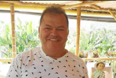 Foto | LA PATRIA Jair Gaviria Escobar falleció el pasado 27 de febrero a sus 62 años de edad. Él y su hermano eran propietarios del expendio de carnes La Especial, establecimiento de gran tradición en Anserma (Caldas). Este comerciante gozaba de gran aprecio y cariño de la comunidad, y era un gran líder en la vereda El Carmelo parte alta. Sus exequias se cumplieron en la Parroquia Nuestra Señora del Carmen.