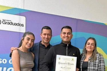 Estefanía Correa , Abel Osorio, Mateo Osorio Gaviria y Trinidad Gaviria.