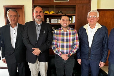 INSTALACIÓN DEL CONSEJO PROFESIONAL DE INGENIERÍA ELÉCTRICA, MECÁNICA Y PROFESIONES AFINES – EJE CAFETERO