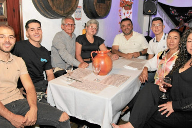 Juan Esteban Mosquera, Kevin David Bedoya, Juan Carlos Rendón, Martha Castaño, Julio César Orrego, Jan Carlos Agudelo, María Luz Morales y Paula Andrea Corrales.