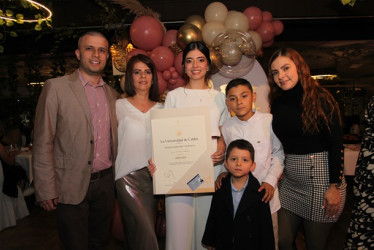 Fotos | Argemiro Idárraga | LA PATRIA Sebastián Rincón, Olga Valencia, Susana Rincón Valencia, Tomás Rincón, Leidy Sánchez y Emio Valencia.