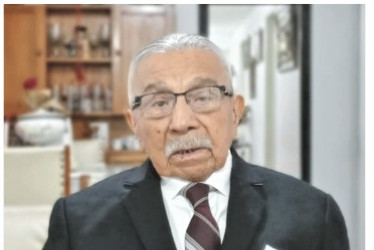  El señor EVELIO ORTEGA CÁRDENAS celebra hoy sus 95 años de vida en compañía de su familia y amigos, con una eucaristía ofrecida en su honor en la Parroquia Santísima Trinidad a las 6 p.m. Luego se hará una recepción en el Restaurante Asados Sopa y Carbón.  Sinceros agradecimientos por su compañía.